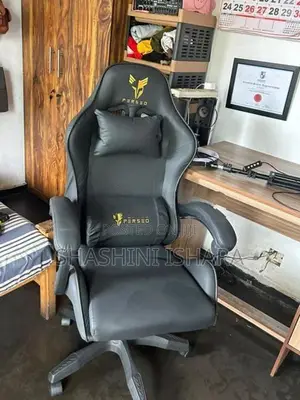 Office Chair With Table