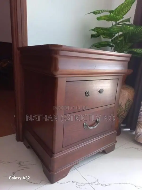 Drexel Heritage Chest Of Drawers