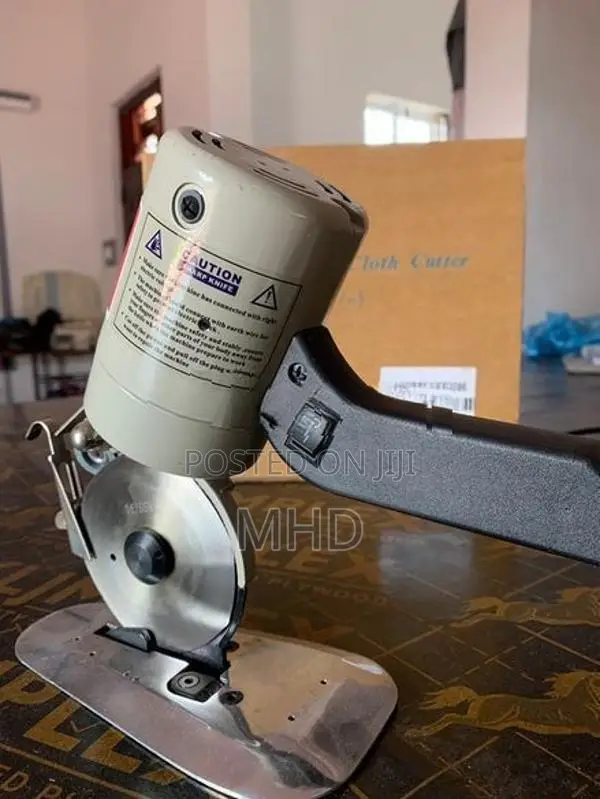 Hara Clothing Cutting Machine