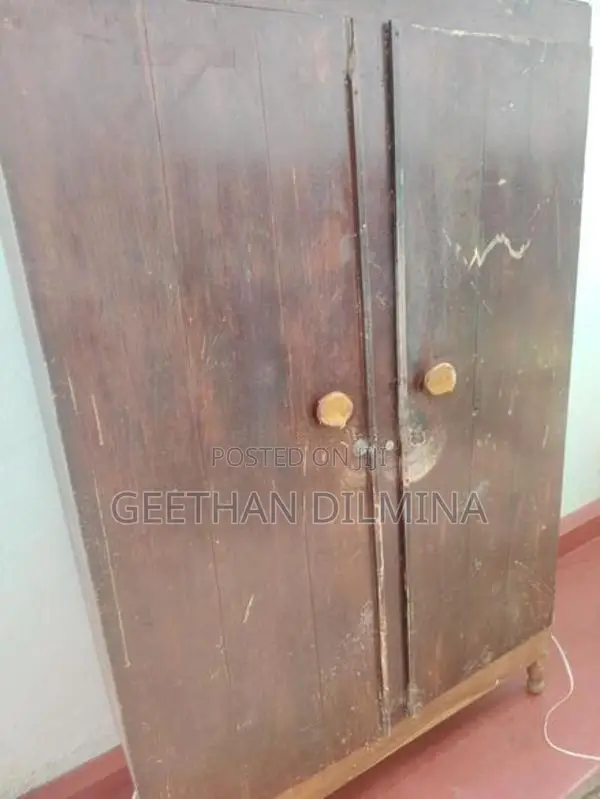 Solid Teak Wood Wardrobe තේක්ක ලී අල්මාරිය