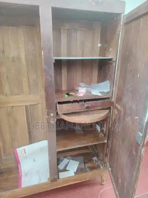 Solid Teak Wood Wardrobe තේක්ක ලී අල්මාරිය