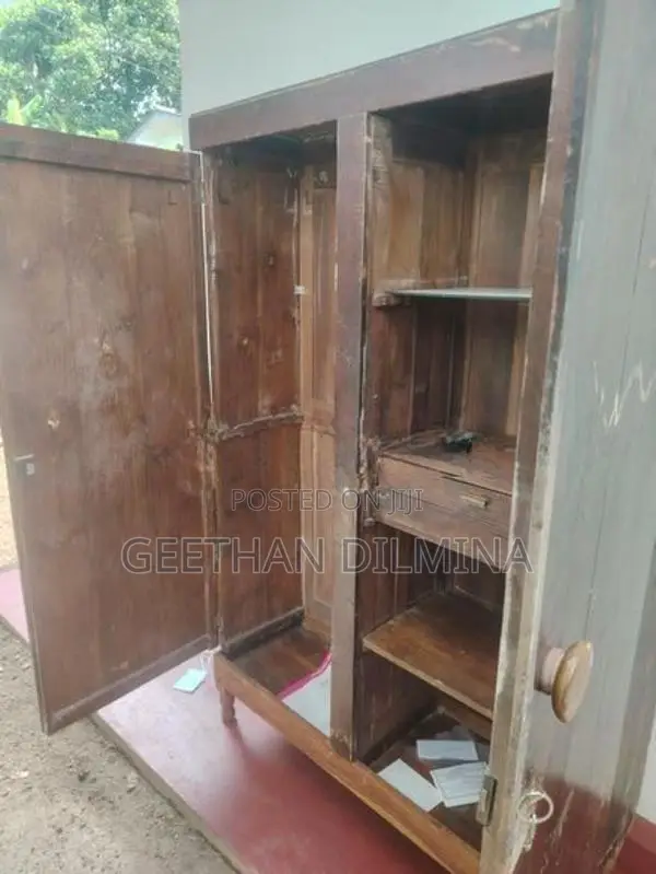 Solid Teak Wood Wardrobe තේක්ක ලී අල්මාරිය