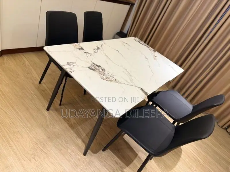 Luxury Dining Table with Cushion Chairs