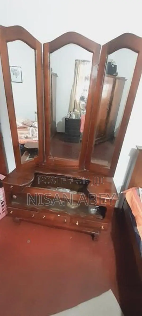 Wooden Dressing Table