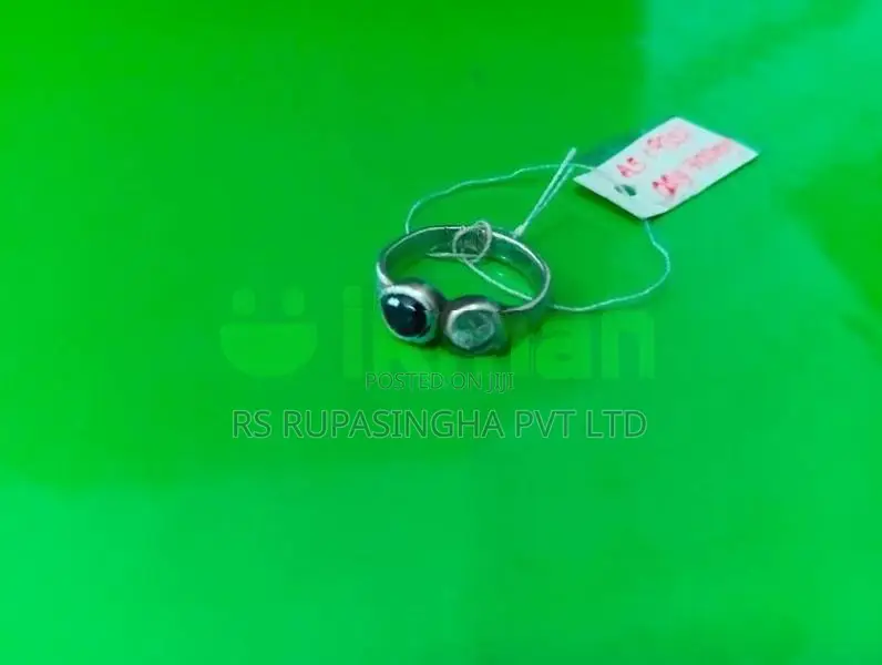 Silver Ring 02.7G
