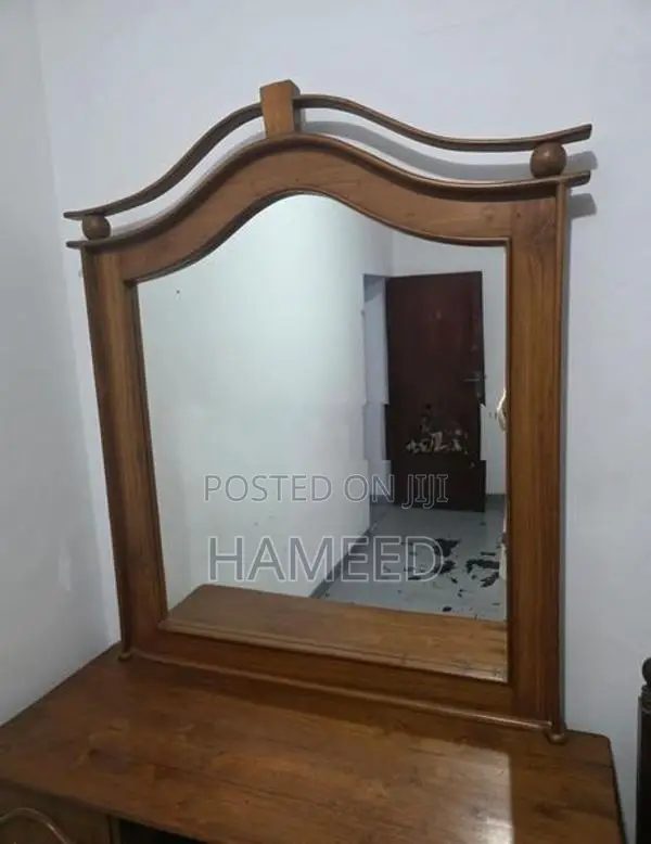 Wooden Dressing Table With Bed