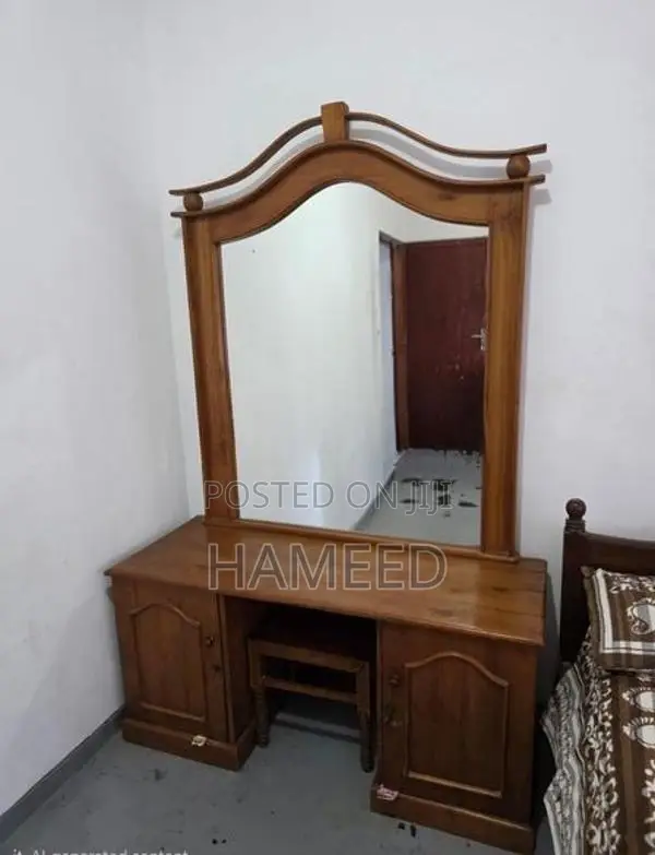 Wooden Dressing Table With Bed