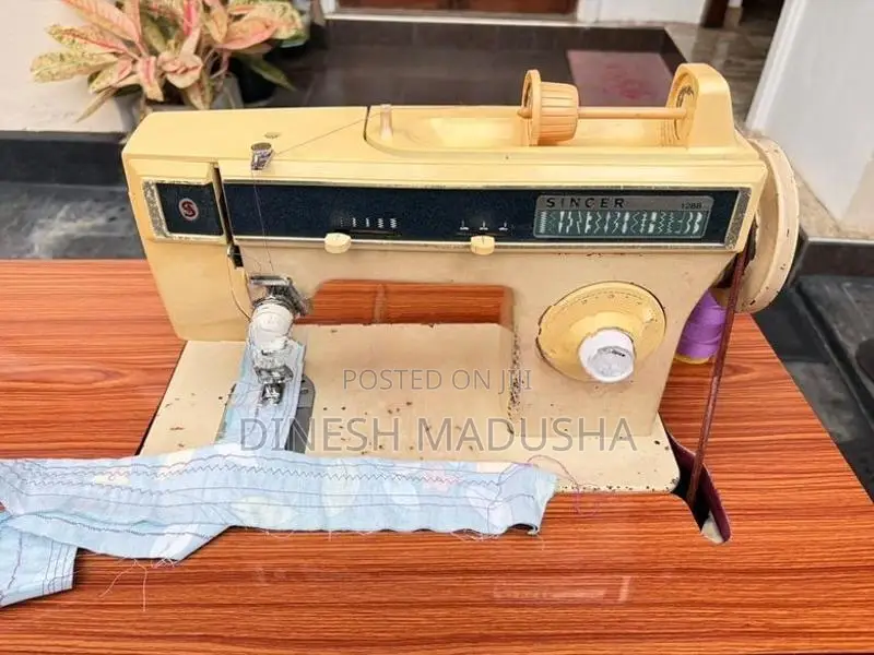 Singer Sewing Machine