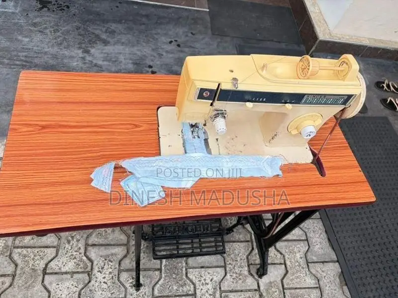 Singer Sewing Machine