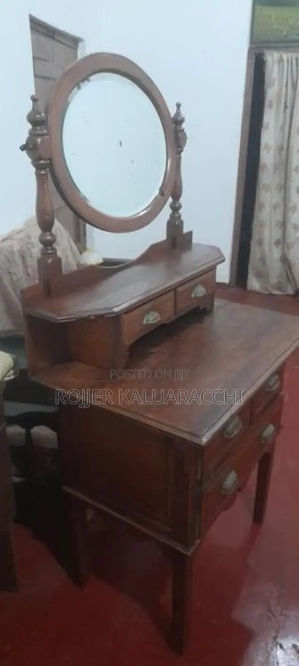 don_corolis Antique Dressing Table