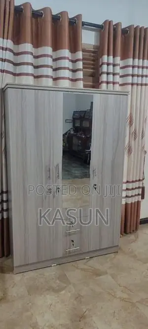 Melamine 3door Cupboard