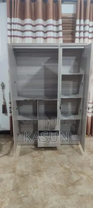 Melamine 3door Cupboard