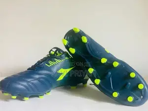 Diadora DSC 8128 Football Boots – UK 11 / EUR 45
