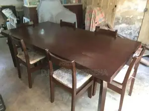 Mahogany Table With Chairs