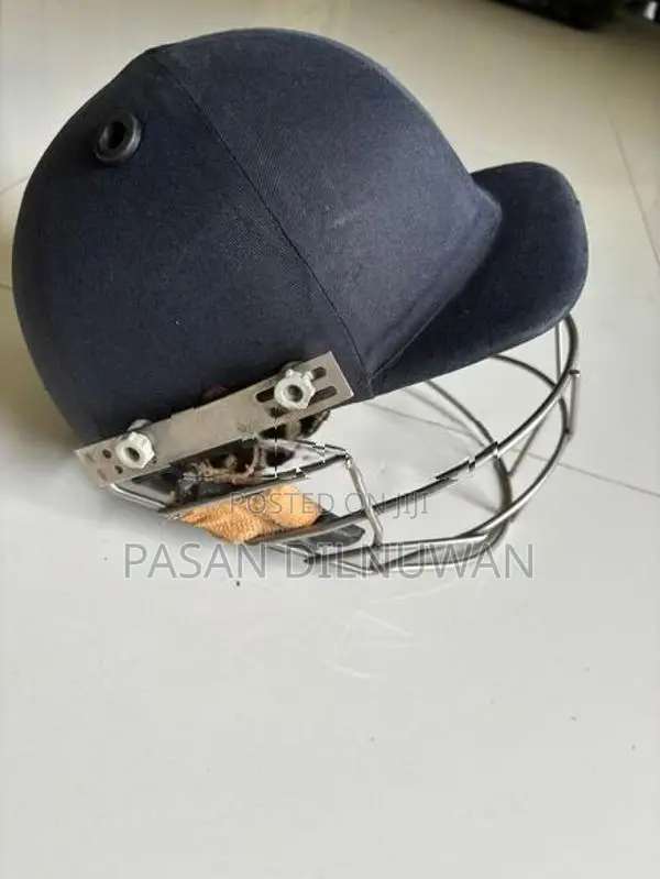 Used Full Cricket Set (Kiribathgoda)