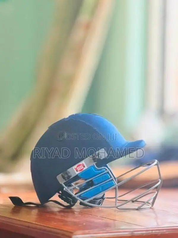 Cricket SS Helmet