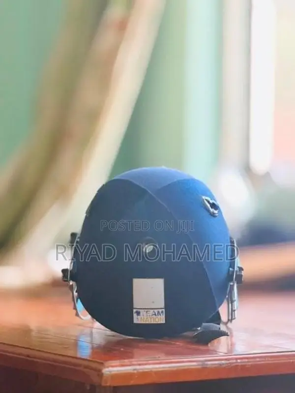 Cricket SS Helmet