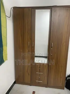 Nilkamal Almirah + Dressing Table