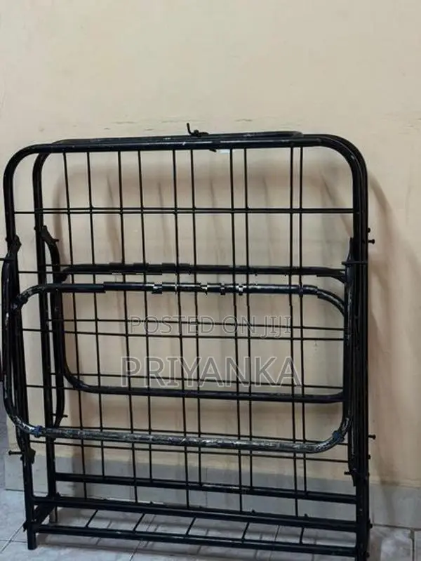 Foldable/Folding Bed