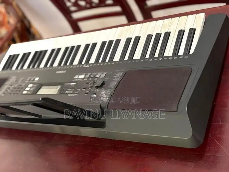 Yamaha PSR E363