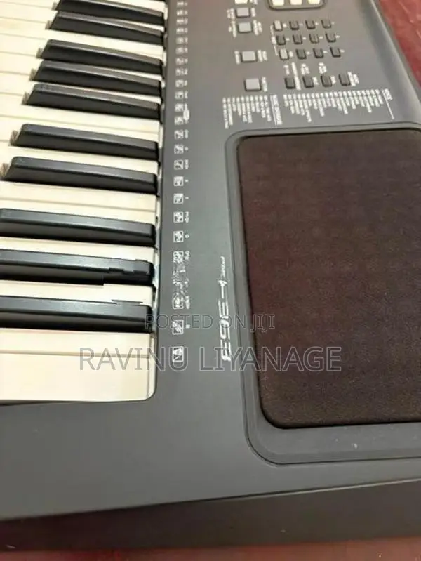 Yamaha PSR E363
