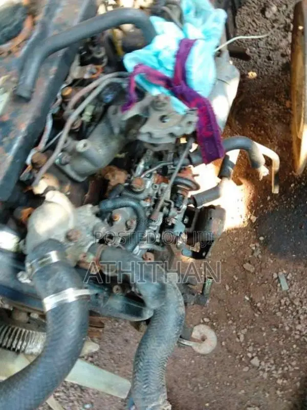 Dolphin 3L engine with gear box for Van