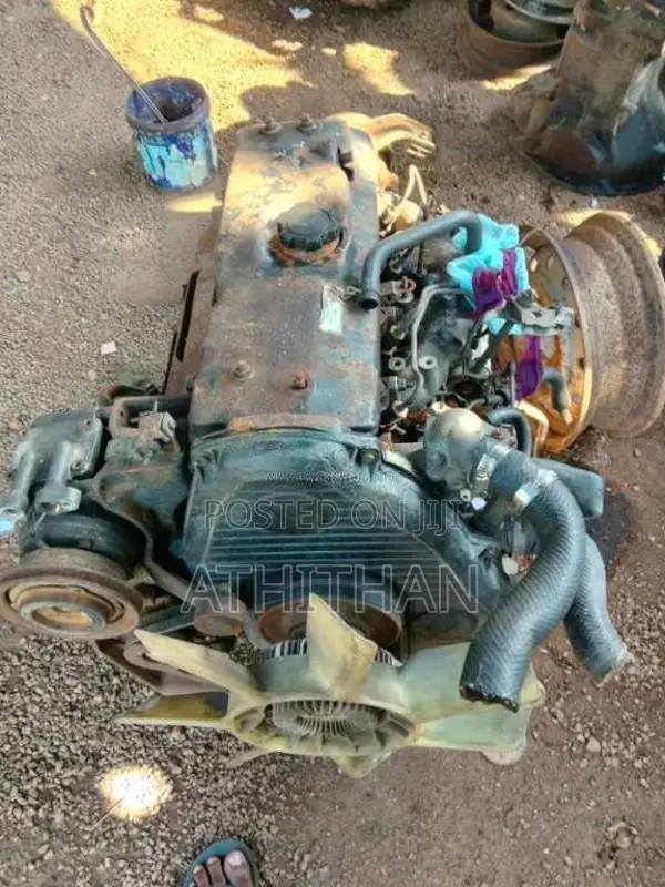 Dolphin 3L engine with gear box for Van
