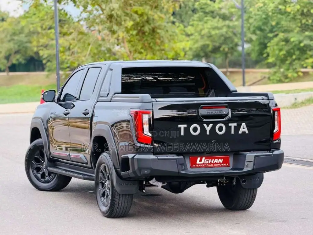 Toyota Hilux Travo Overland Plus 2026 Pickup Brand New