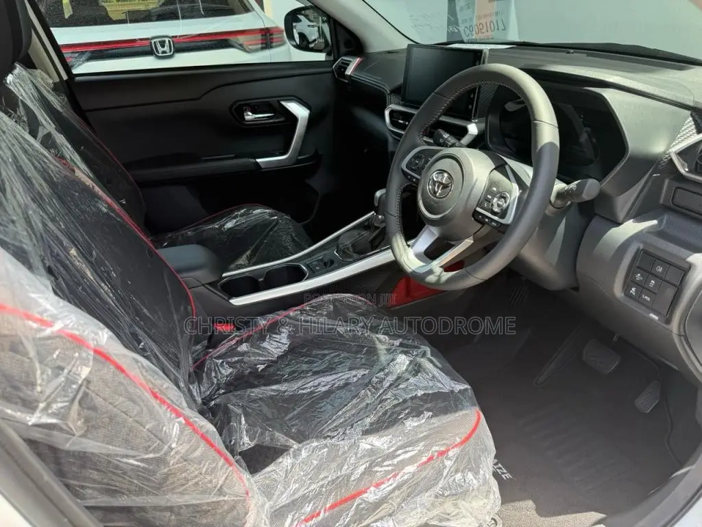 Toyota Raize HYBRID BODY KIT 2026 SUV Unregistered (Recondition)