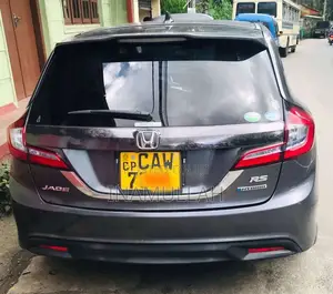 Honda Jade 2015 Car (Used)