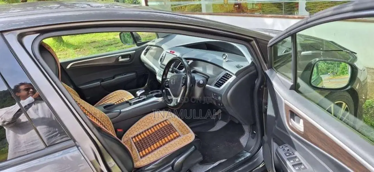 Honda Jade 2015 Car (Used)