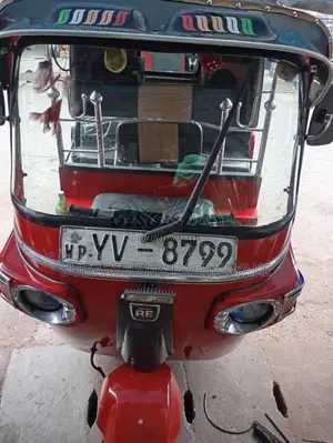 Bajaj 4 Stroke 2012 Three Wheel (Used)