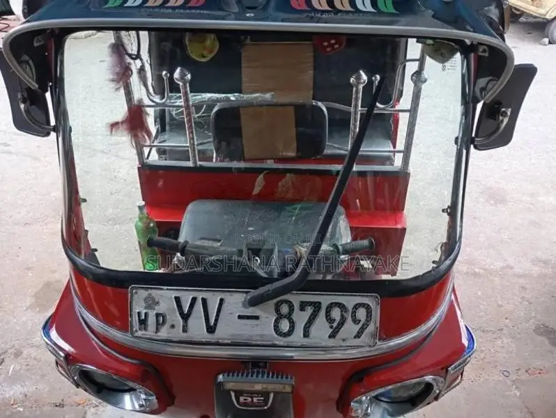 Bajaj 4 Stroke 2012 Three Wheel (Used)