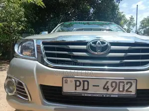 Toyota Hilux 2012 Pickup (Used)