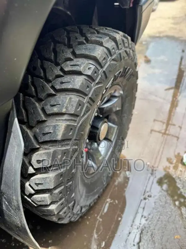 Mitsubishi Strada 1993 Pickup (Used)