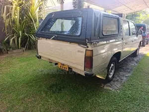 Nissan D CAB 1987 Pickup (Used)