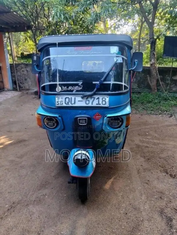Bajaj RE 2009 Three Wheel (Used)