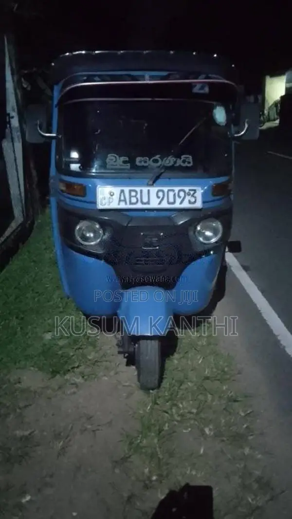 Bajaj 4 Stroke 2020 Three Wheel (Used)
