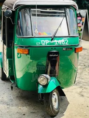 Bajaj 4 stroke 2008 Three Wheel (Used)