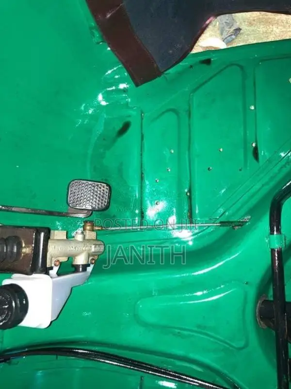 Bajaj 4 stroke 2008 Three Wheel (Used)