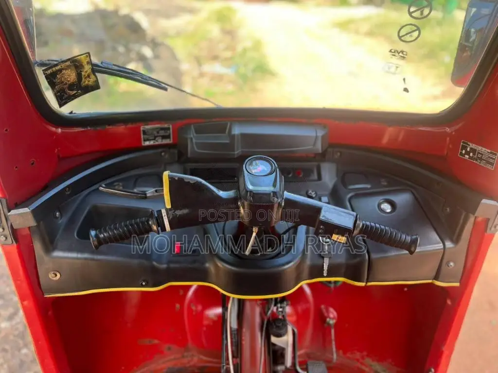 TVS King 2017 Three Wheel (Used)