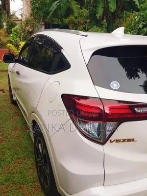 Honda Vezel s 2014 SUV (Used)