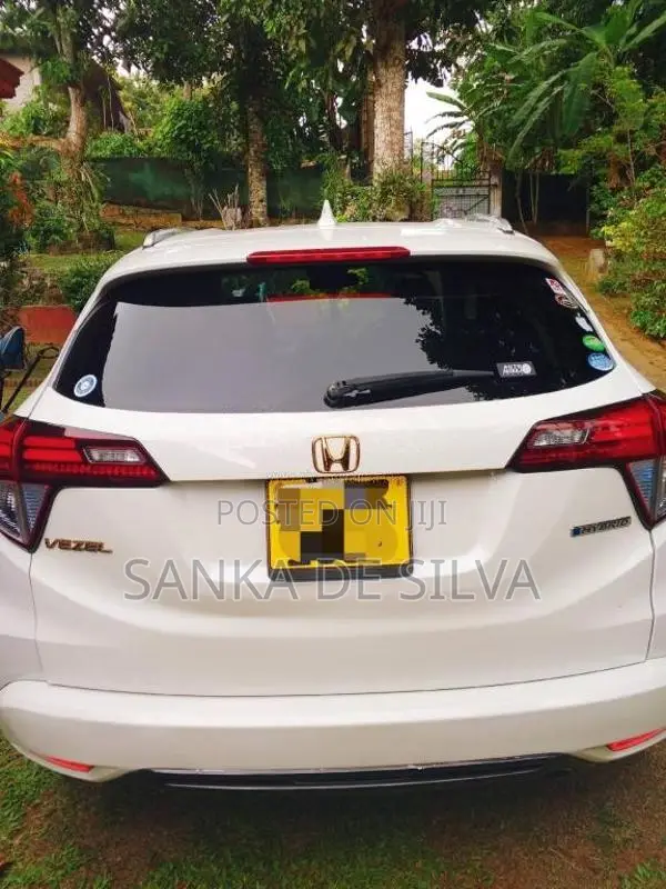 Honda Vezel s 2014 SUV (Used)