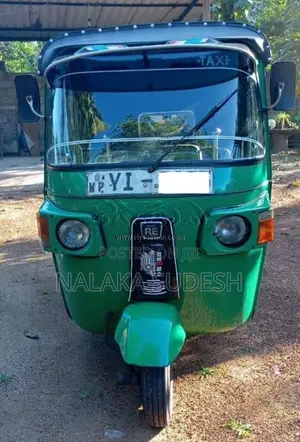 Bajaj RE 205 2011 Three Wheel (Used)