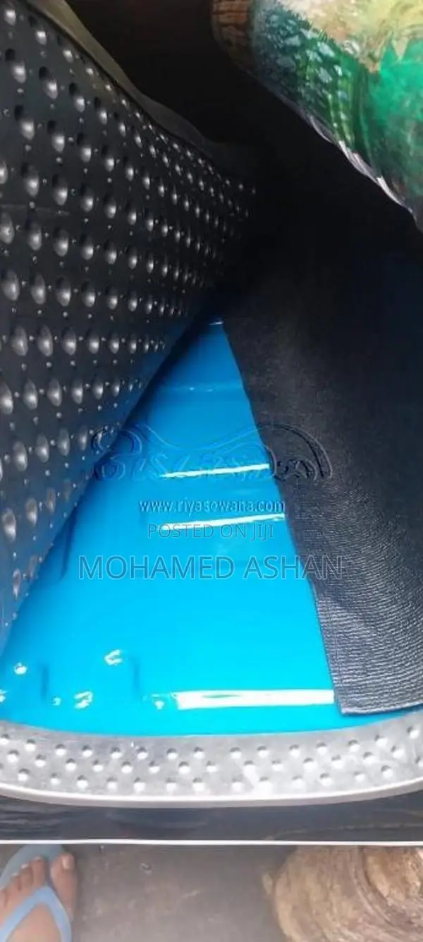Bajaj RE 205 2013 Three Wheel (Used)