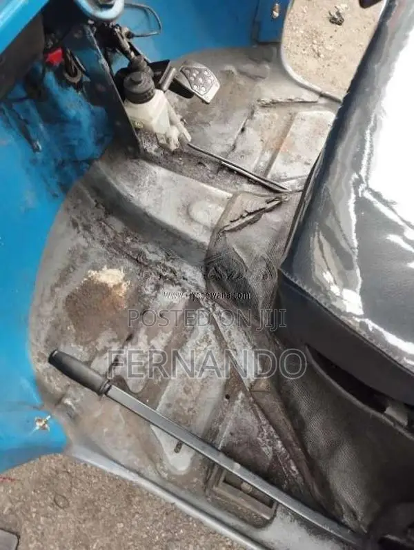Bajaj 2 Stroke 2005 Three Wheel (Used)