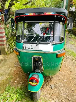 Bajaj RE 2004 Three Wheel (Used)