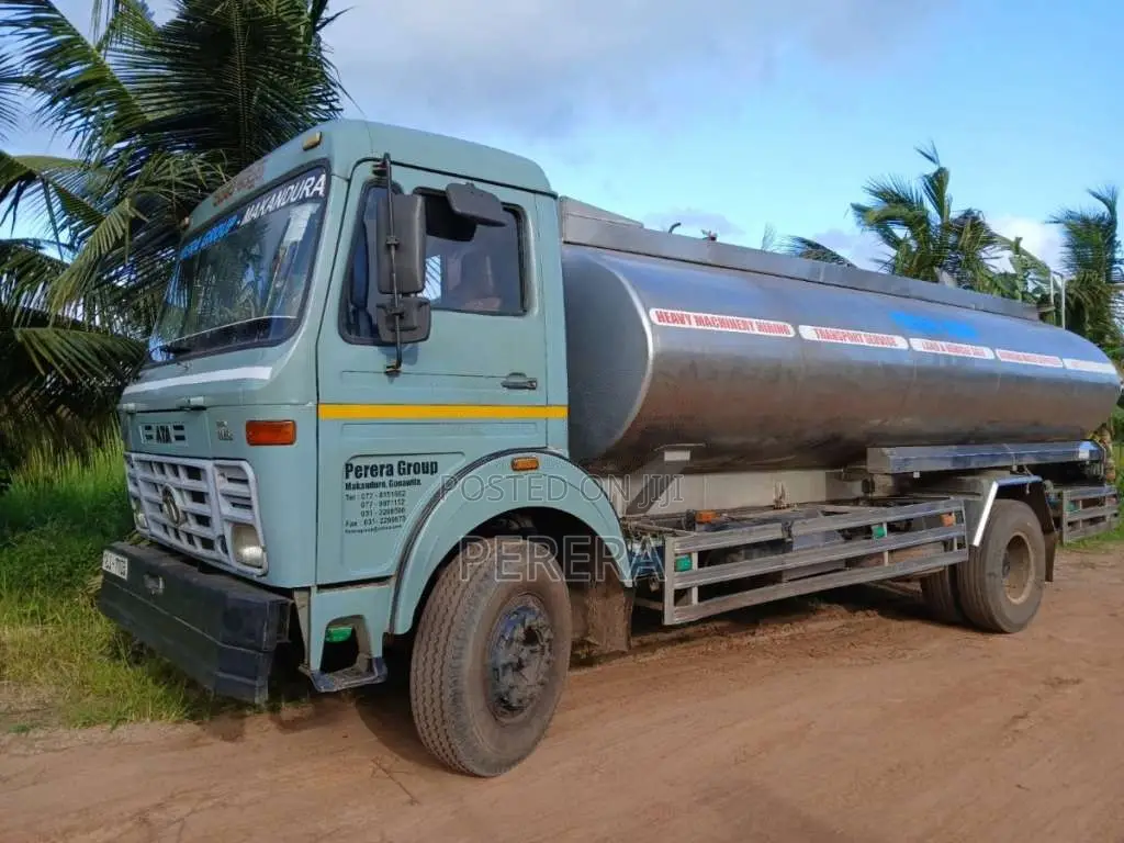 Tata 1615 Bowser 2025 Lorry (Used)