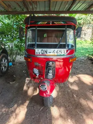 Bajaj 4 Stroke 2007 Three Wheel (Used)