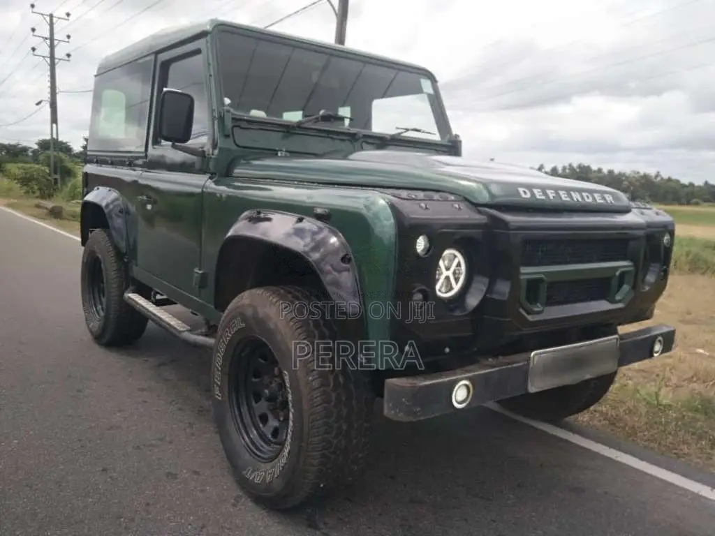 Land-Rover Defender 1957 SUV (Used)